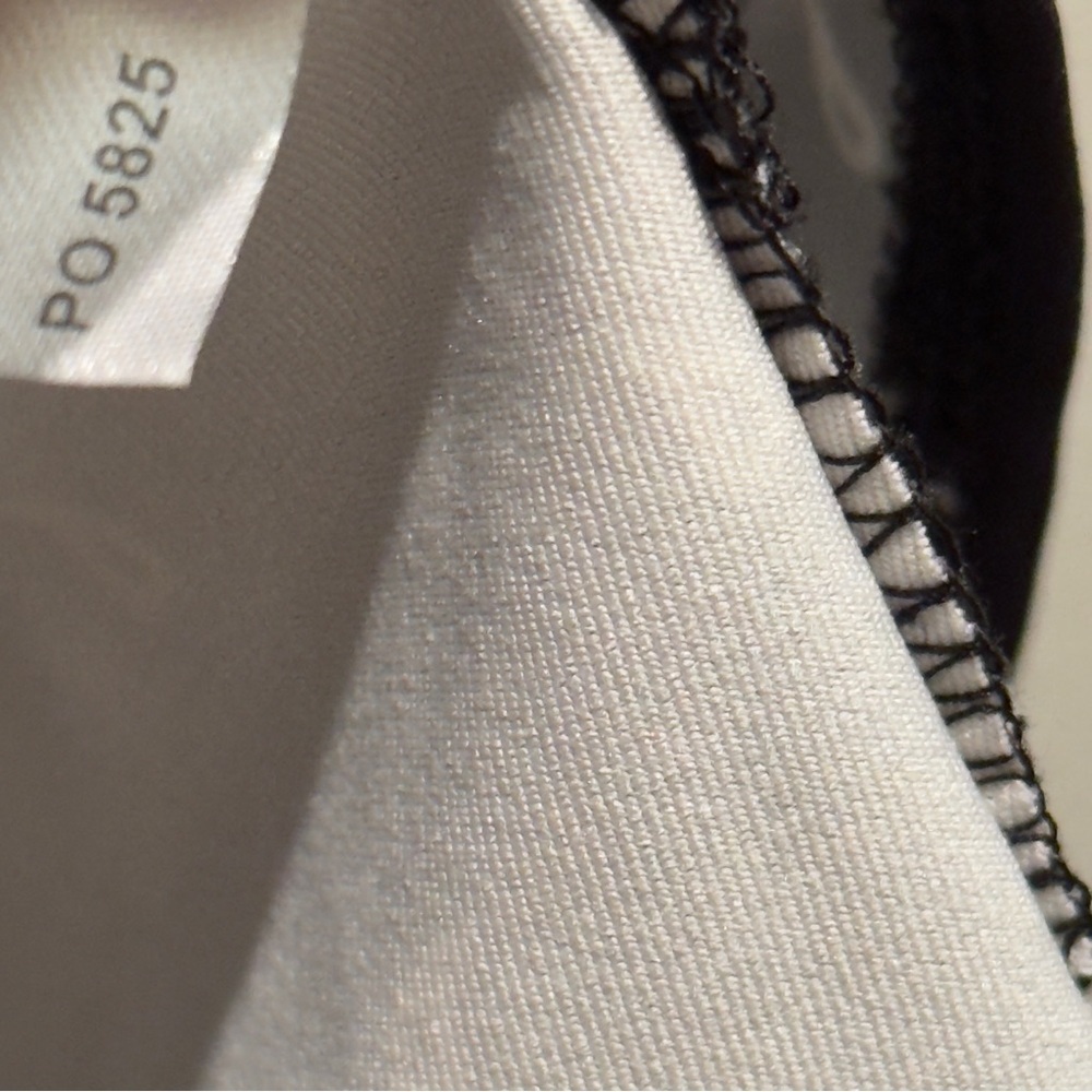 Belyn Key Mid Ocean Golf Club Bermuda Paisley Polo Shirt Size Small Women’s - Picture 6 of 6